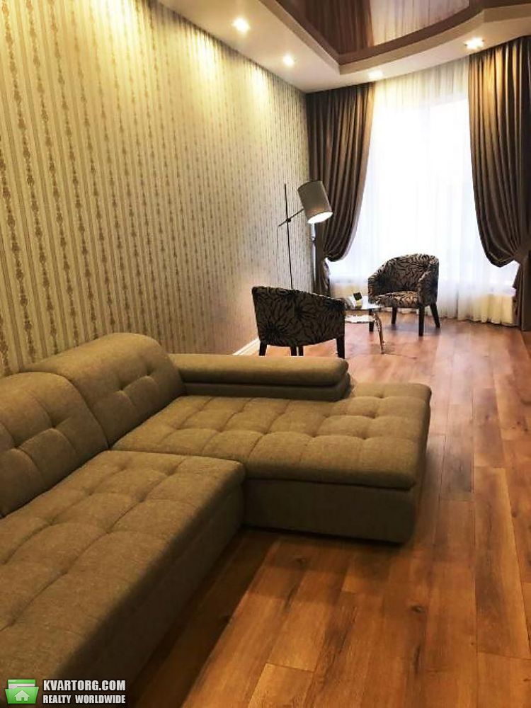 Rent out 2-room apartment. Киев,  Антоновича — photo 1