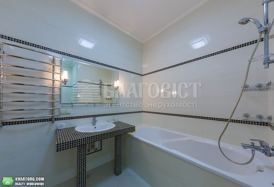 Rent out 3-room apartment. Киев, Барбюса Анри — photo 2