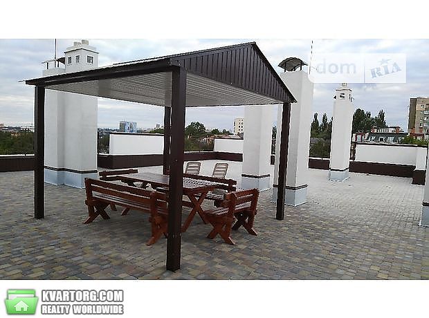 Rent out 2-room apartment. Киев,  Черногорская — photo 3