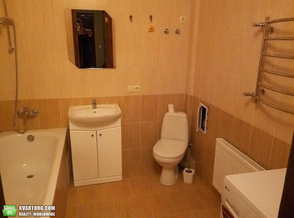 Rent out 1-room apartment. Киев,  Чавдар — photo 3