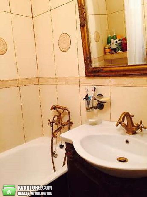 Sell 3-room apartment. Киев,  Харьковское шоссе — photo 2