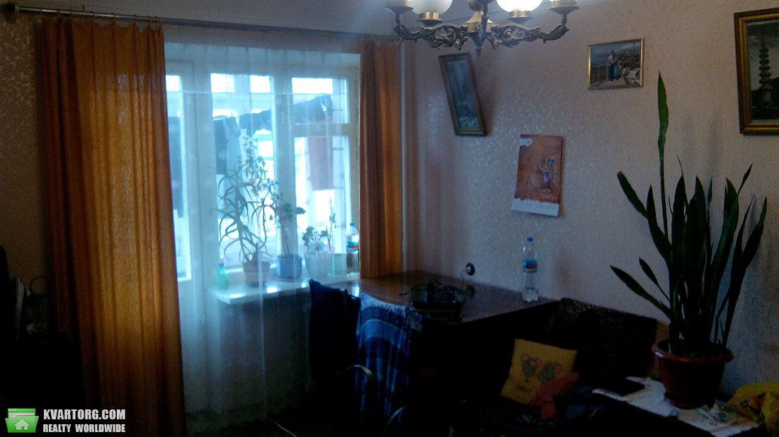 Sell 3-room apartment. Киев,  Соломенская — photo 2