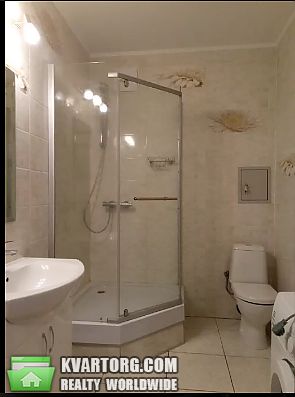 Rent out 2-room apartment. Киев, Бажана — photo 4