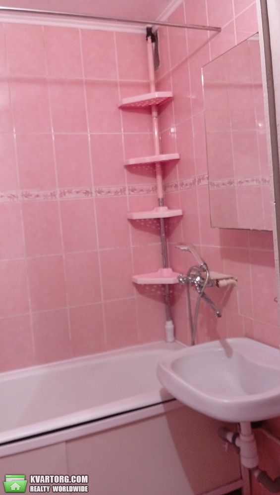 Rent out 3-room apartment. Киев, Харківське шосе — photo 10