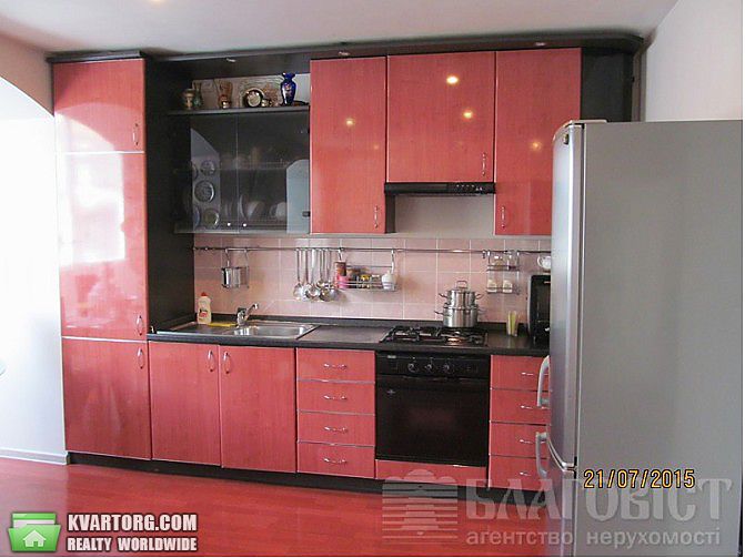 Sell 2-room apartment. Киев, Шелковичная — photo 1