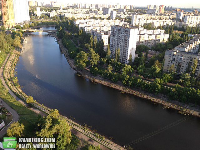 Rent out 2-room apartment. Киев,  Туманяна — photo 1