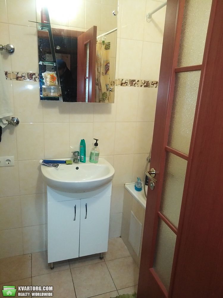 Rent out 1-room apartment. Киев,  Мицкевича — photo 5