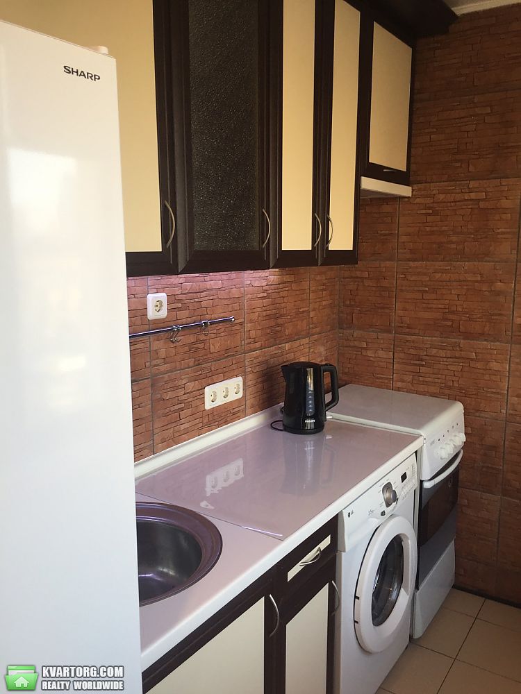Rent out 2-room apartment. Киев,  Дружбы Народов бул — photo 7
