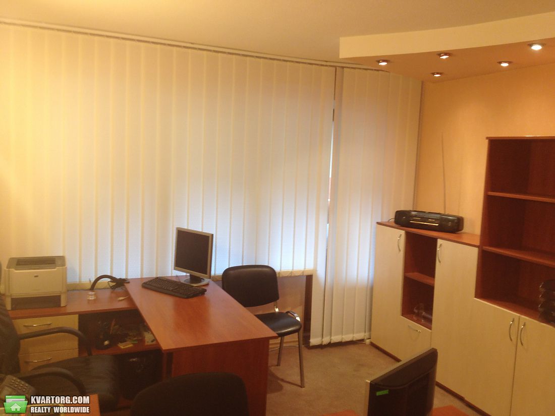 Rent out 2-room apartment. Киев,  Резницкая — photo 2