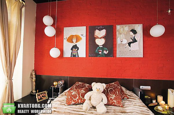 Rent out 2-room apartment. Киев,  Якира — photo 3