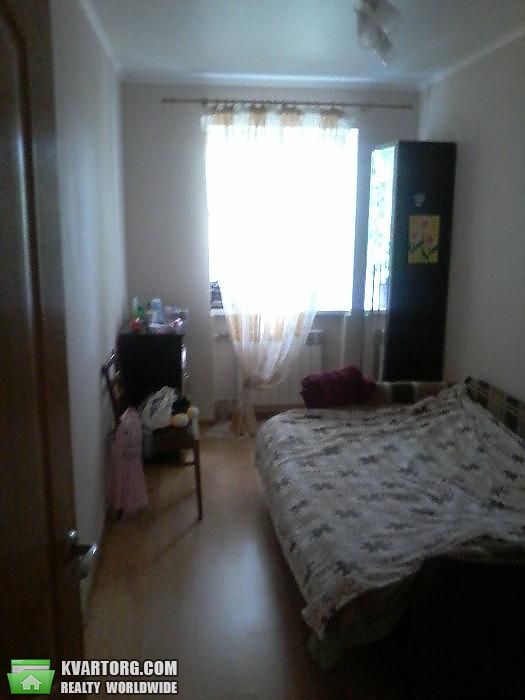 Sell 3-room apartment. Киев,  Дегтяревская — photo 3