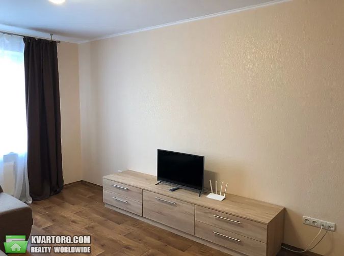 Rent out 1-room apartment. Киев,  Глушкова пр — photo 3