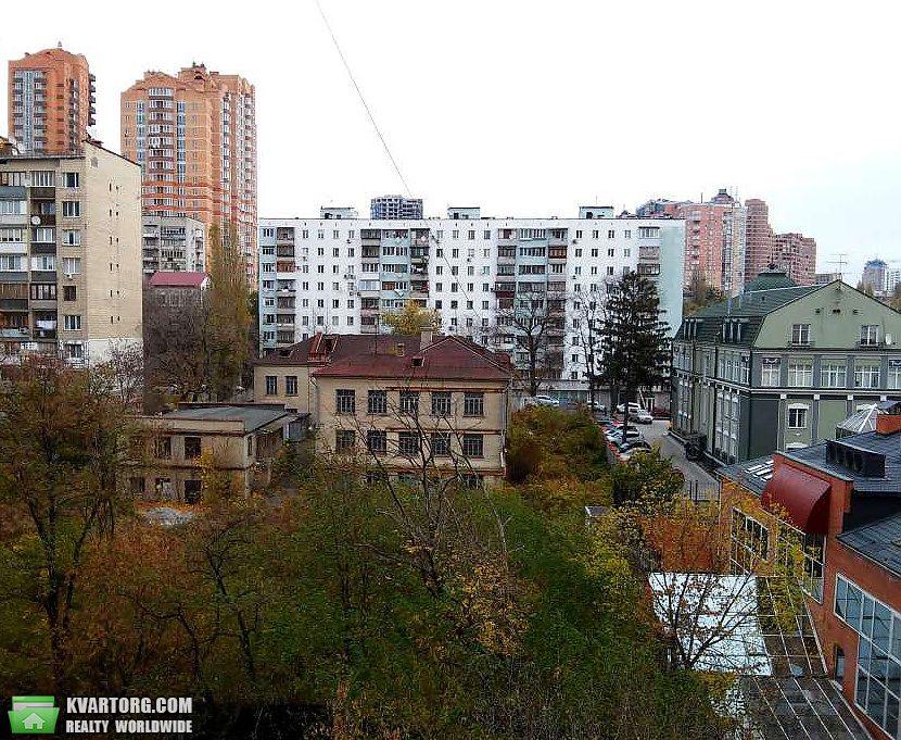 Sell 3-room apartment. Киев,  Предславинская — photo 1