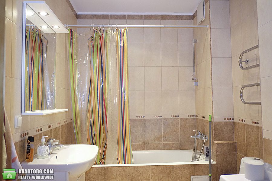 Rent out 2-room apartment. Киев,  Гришко — photo 6