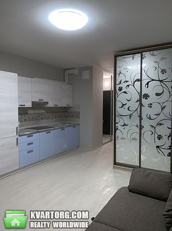 Rent out 1-room apartment. Киев,  Большая Васильковская — photo 1