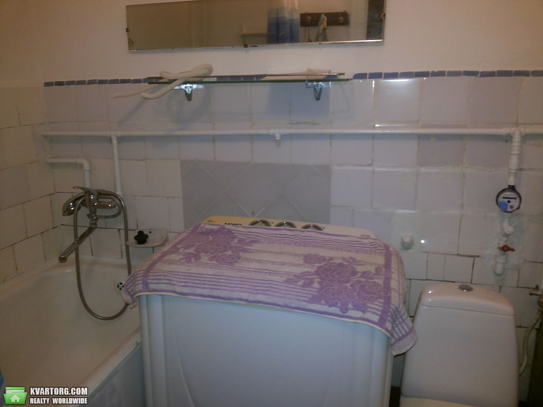 Rent out 2-room apartment. Киев,  Ижакевича — photo 5