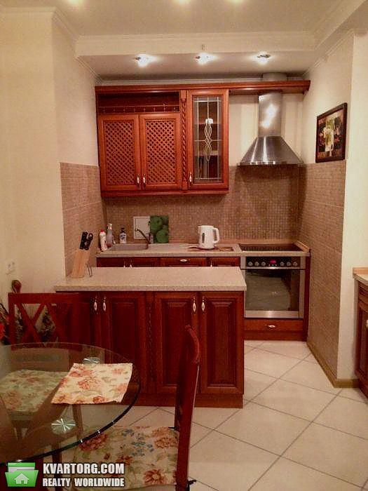 Rent out 3-room apartment. Киев,  Урловская — photo 7
