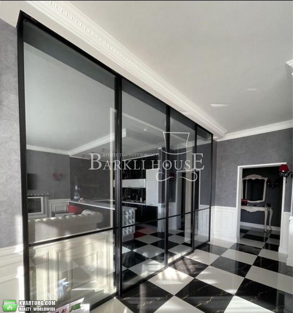 Rent out 2-room apartment. Киев, Коновальца — photo 9