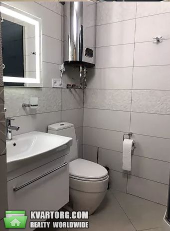 Rent out 1-room apartment. Киев, Николая Соловцова — photo 9