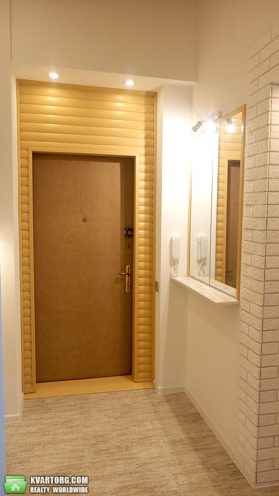 Rent out 2-room apartment. Киев,  Михайловская — photo 5