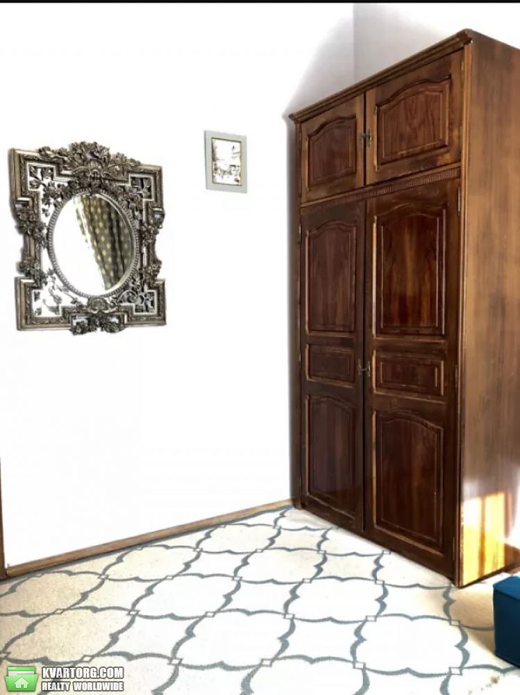 Rent out 3-room apartment. Киев,  Московская — photo 5