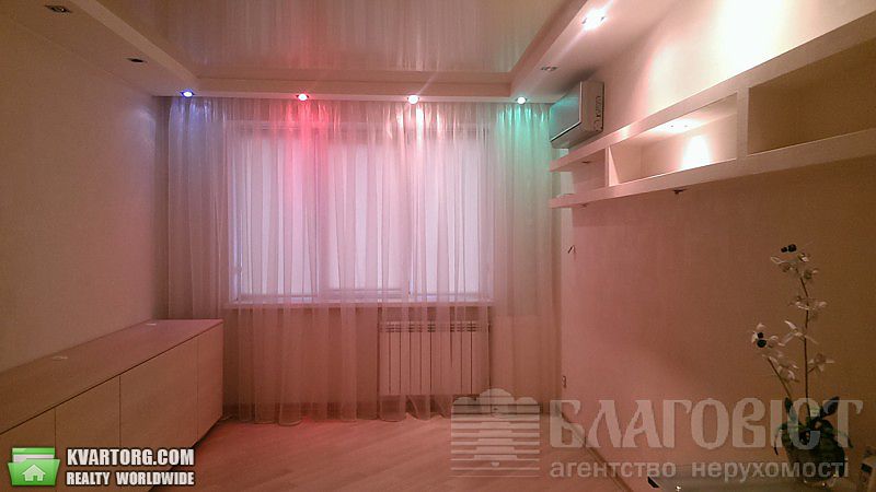 Sell 1-room apartment. Киев,  Полярная — photo 1