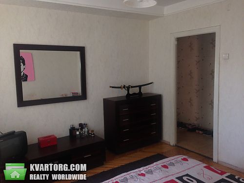Sell 3-room apartment. Киев,  Багговутовская — photo 4