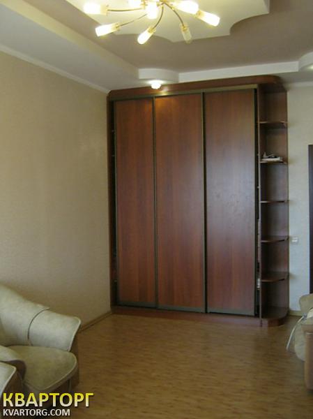 Rent out 1-room apartment. Киев,  Героев Сталинграда пр — photo 2