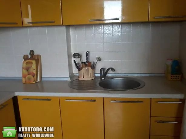 Rent out 2-room apartment. Киев,  Декабристов — photo 3