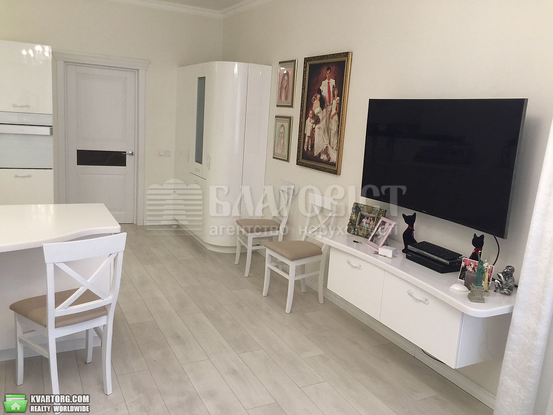 Sell 3-room apartment. Киев,  Ломоносова — photo 7