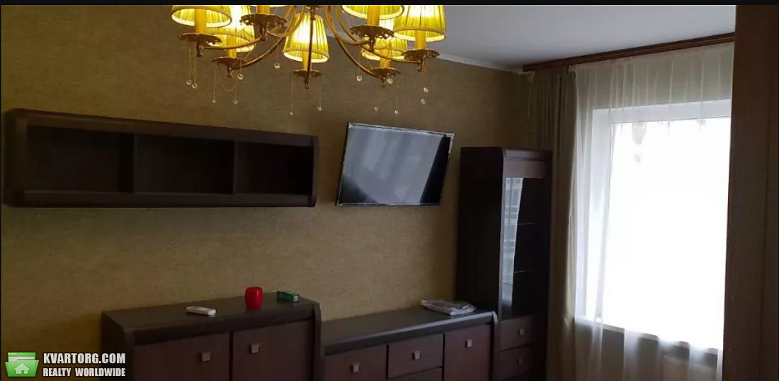 Rent out 1-room apartment. Киев, Гмыри — photo 9