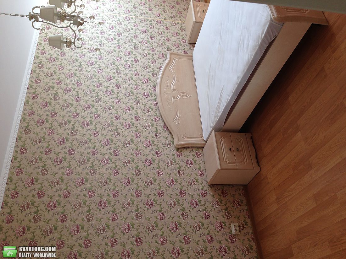 Rent out 3-room apartment. Киев,  Глубочицкая — photo 6