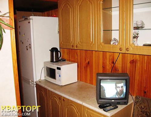 Rent out 3-room apartment. Киев, Ватутина Генерала пр. — photo 3
