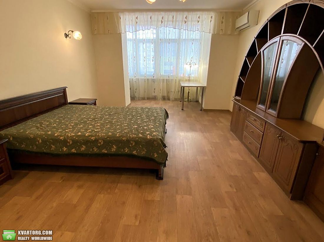 Rent out 1-room apartment. Киев,  Ломоносова — photo 3