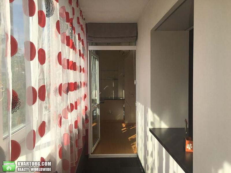 Rent out 2-room apartment. Киев,  Белорусская — photo 2