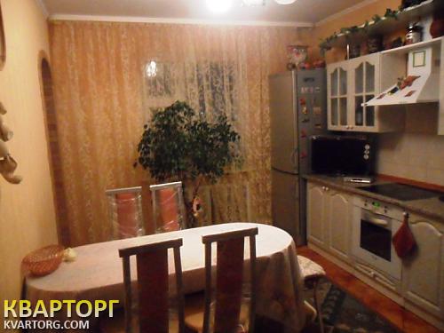 Rent out 3-room apartment. Киев,  Здолбуновская — photo 1
