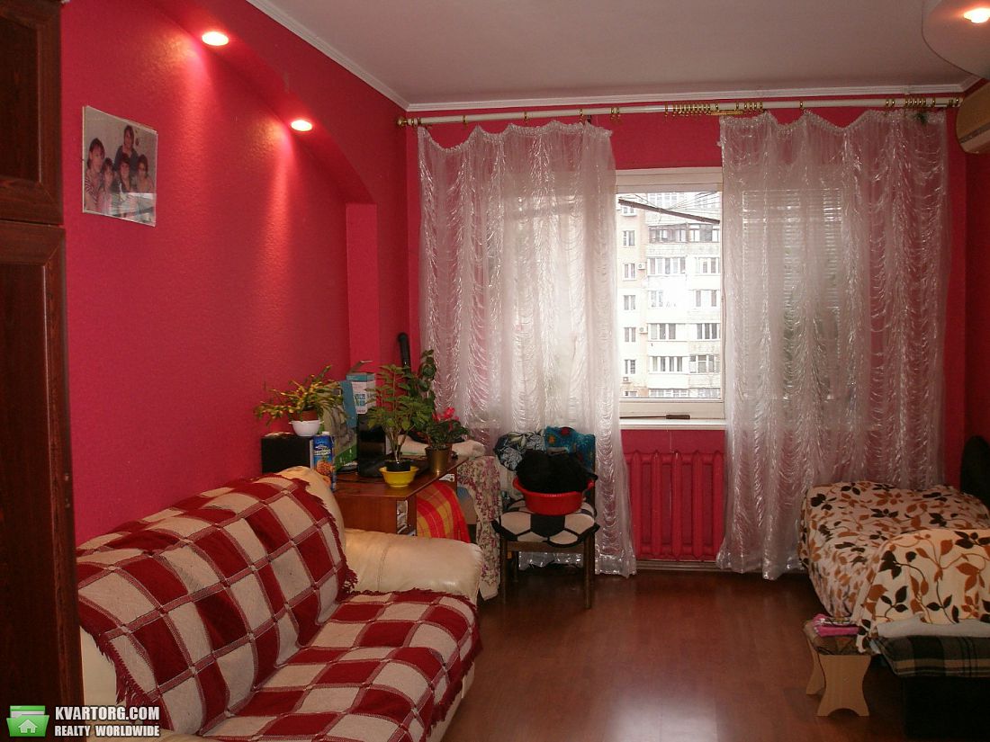 Sell 3-room apartment. Одесса, Королева — photo 1