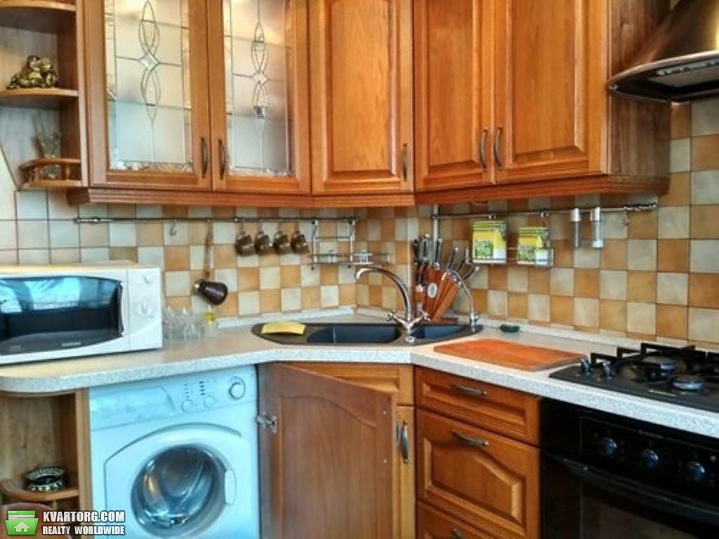 Rent out 3-room apartment. Киев,  Мельникова — photo 8