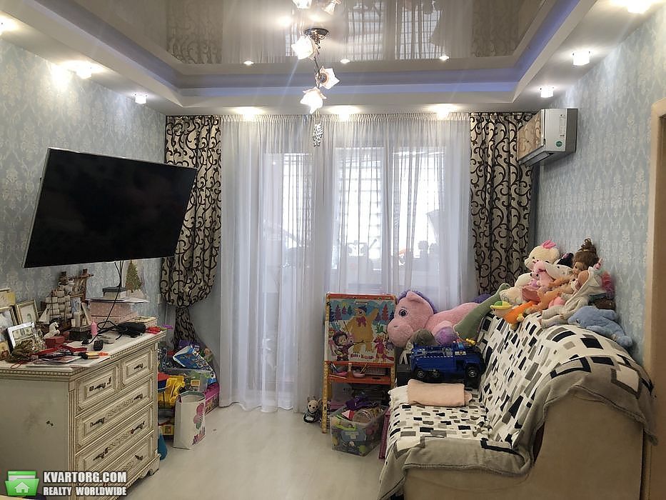 Rent out 1-room apartment. Киев, Ружинская — photo 5