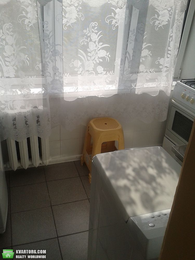 Rent out 1-room apartment. Киев,  Карбышева — photo 7