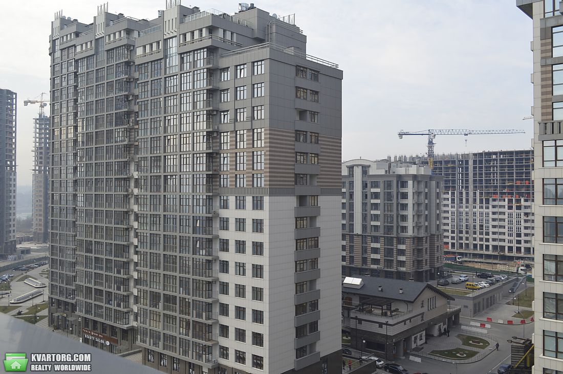 Sell 4-room apartment. Киев,  Драгомирова — photo 2