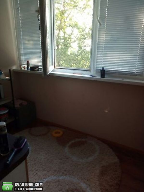 Sell 3-room apartment. Киев,  Радужная — photo 3