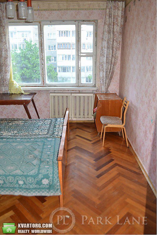 Sell 3-room apartment. Киев,  Печенежская — photo 2