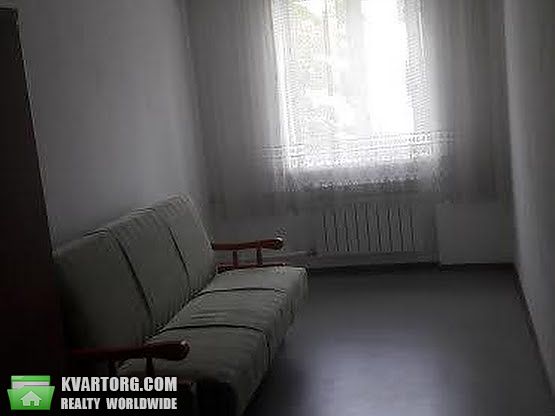 Rent out 2-room apartment. Киев,  Энтузиастов — photo 2
