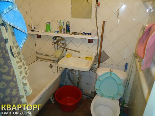 Rent out 2-room apartment. Киев, Полесский пер. — photo 1