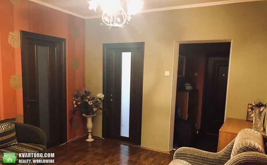 Sell 3-room apartment. Киев,  Лаврухина — photo 2