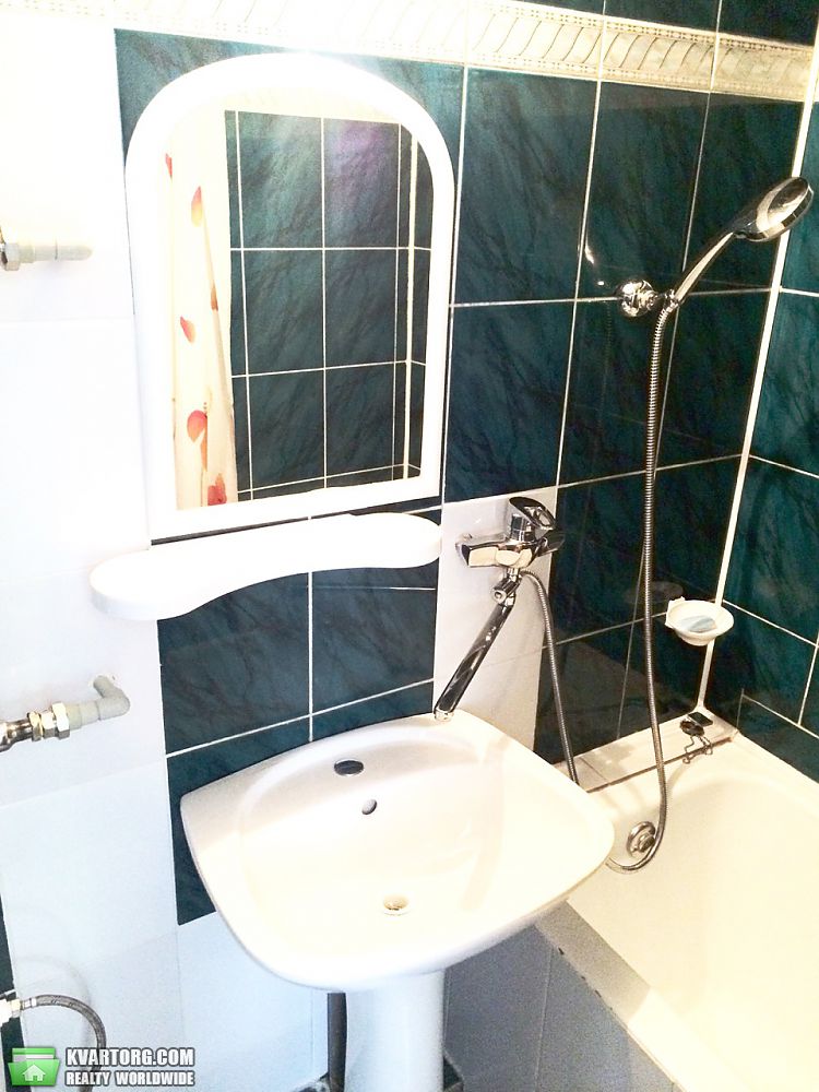 Rent out 3-room apartment. Одесса, Фонтанская дорога — photo 10