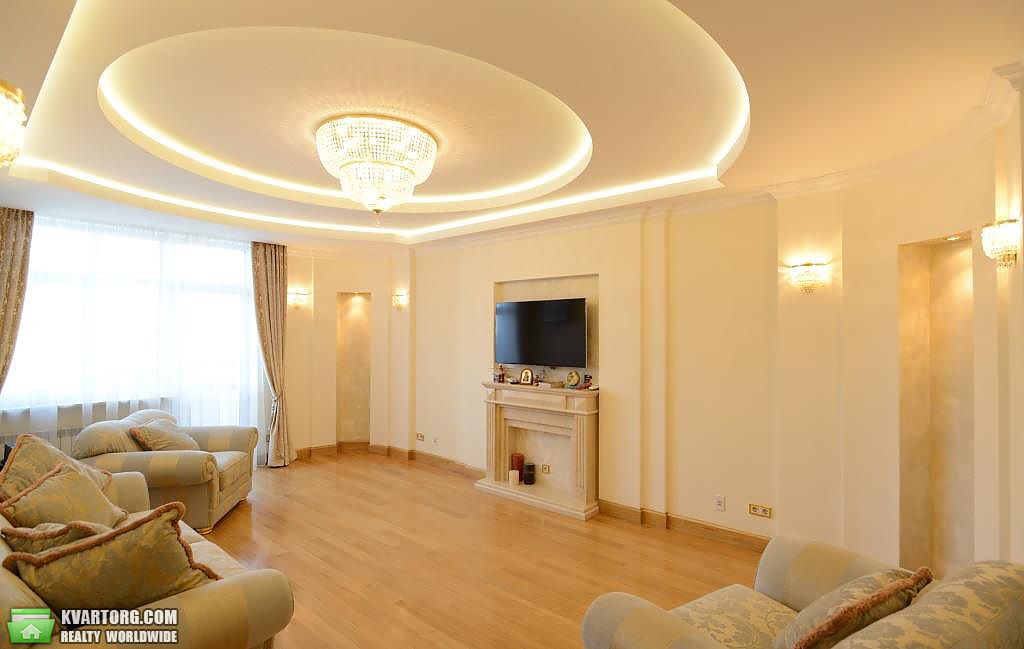Sell 2-room apartment. Киев,  Щорса — photo 1