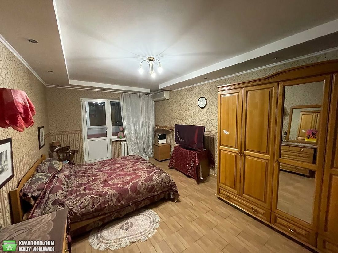 Rent out 3-room apartment. Киев,  Бехтеревский пер — photo 4