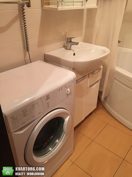Rent out 1-room apartment. Киев,  Бучмы — photo 8